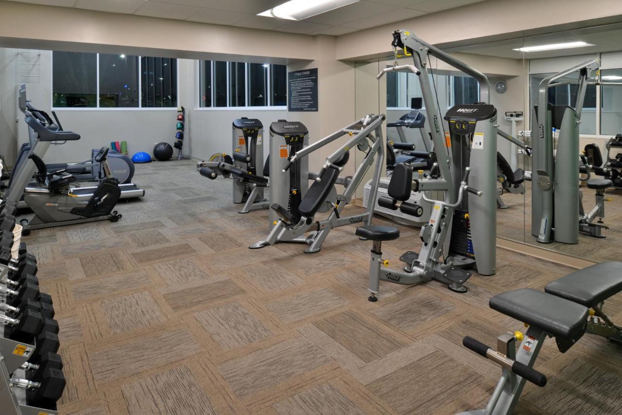 Holiday Inn Hotel & Suites Overland Park-Convention Center By Ihg Екстериор снимка