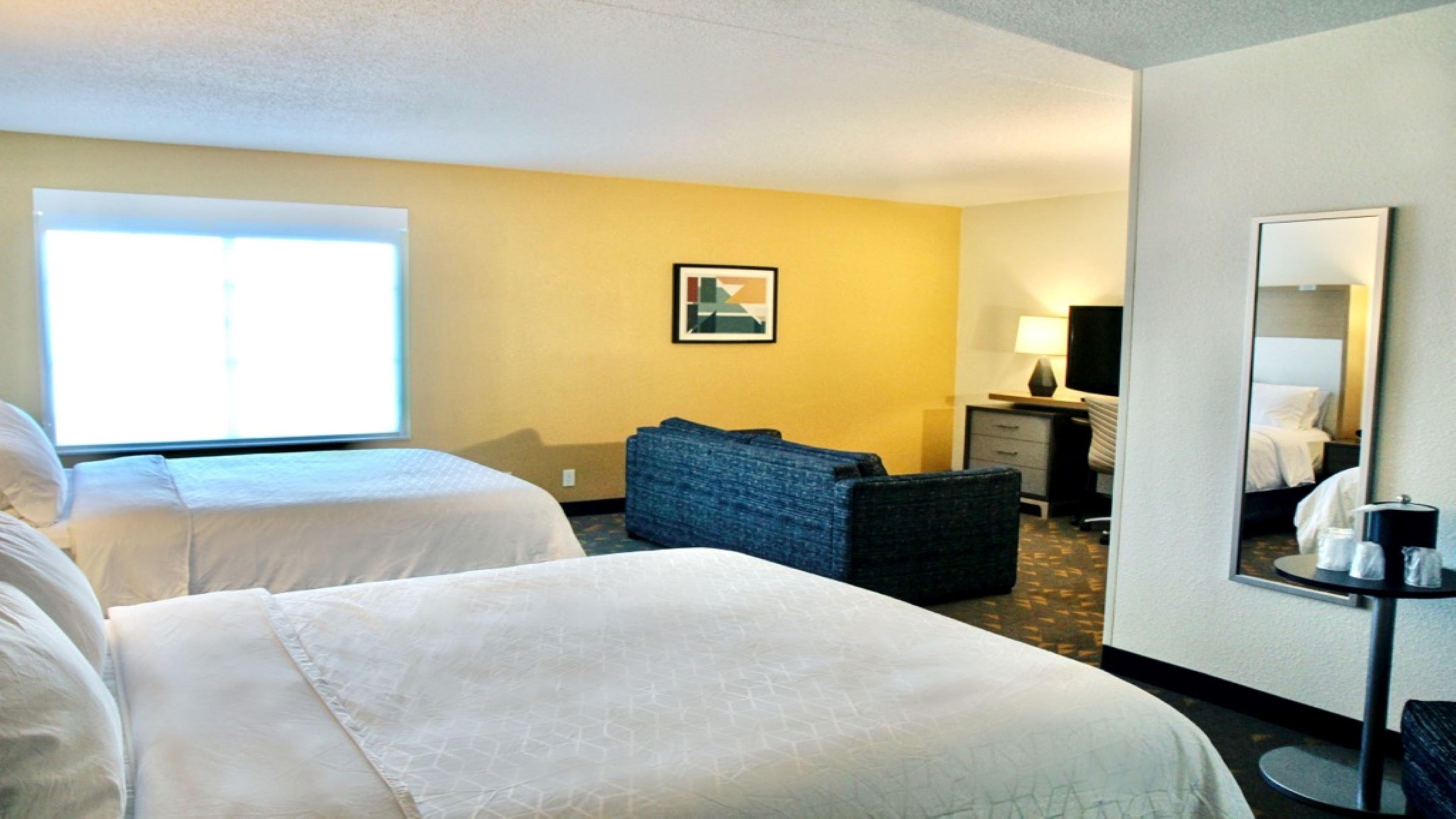 Holiday Inn Hotel & Suites Overland Park-Convention Center By Ihg Екстериор снимка